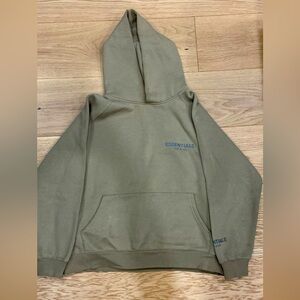 ESSENTIALS HOODIE *BROWN/WOODEN*

Size:Small

$100

Color:  Brown